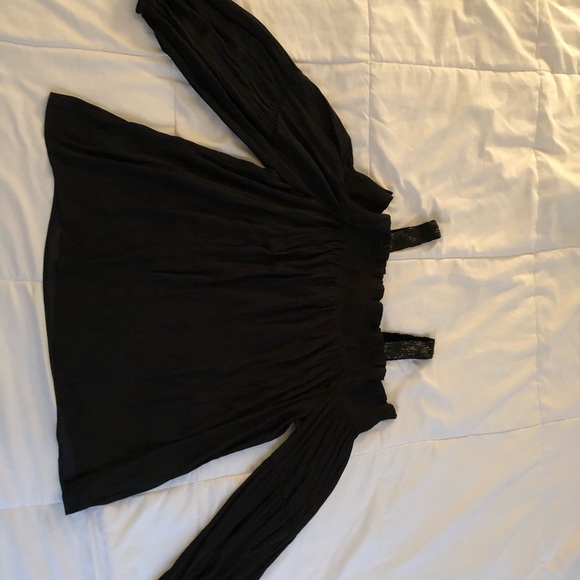 *NEW* Loft black off the shoulder top with straps - Picture 5 of 6